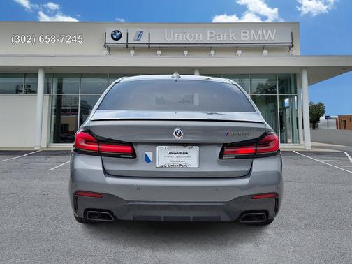 Skyscraper Gray Metallic 2023 BMW M550 M550i xDrive