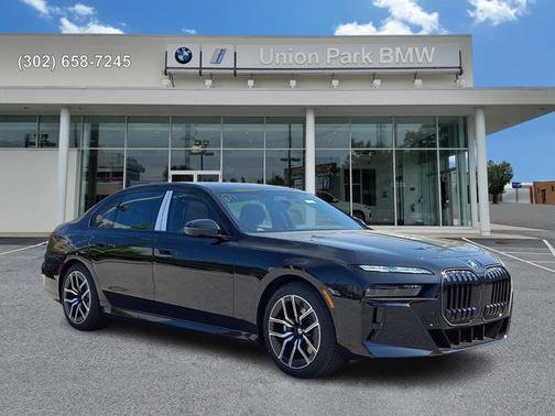 Black Sapphire Metallic 2026 BMW 760 760i xDrive
