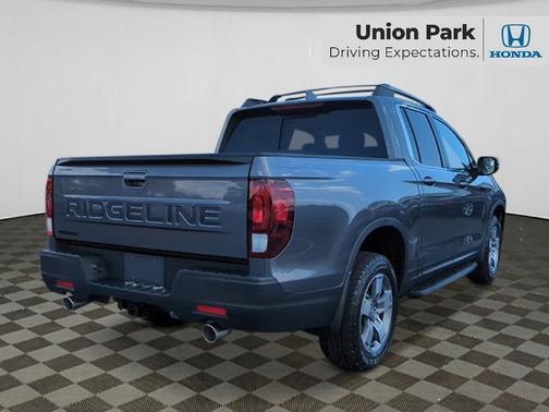 Modern Steel Metallic 2026 Honda Ridgeline RTL