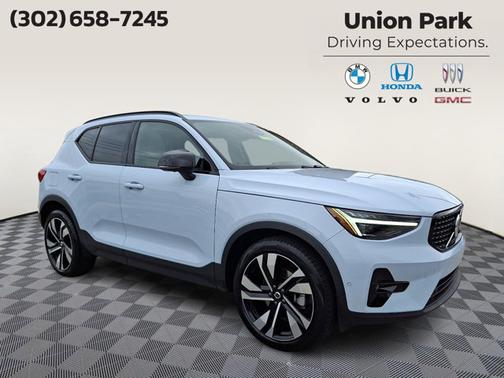 Cloud Blue 2024 Volvo XC40 Plus Dark Theme