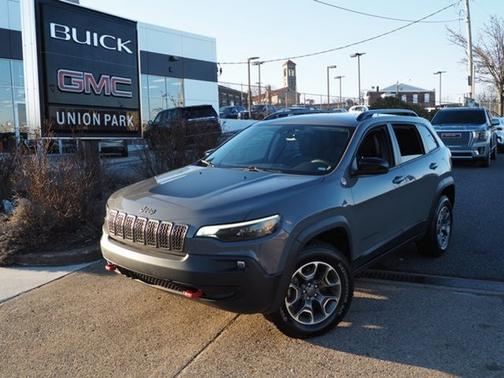 2022 Jeep Cherokee Trailhawk