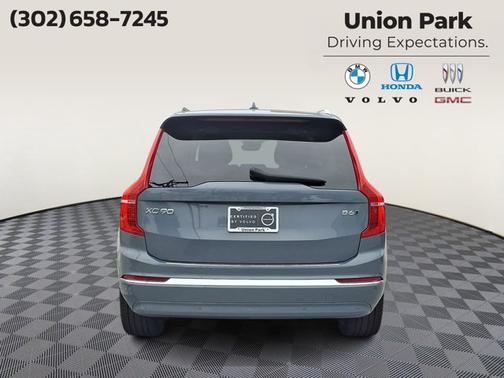 Thunder Grey Metallic 2023 Volvo XC90 Plus
