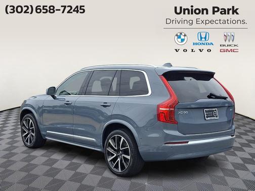 Thunder Grey Metallic 2023 Volvo XC90 Plus
