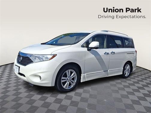 2015 Nissan Quest Platinum