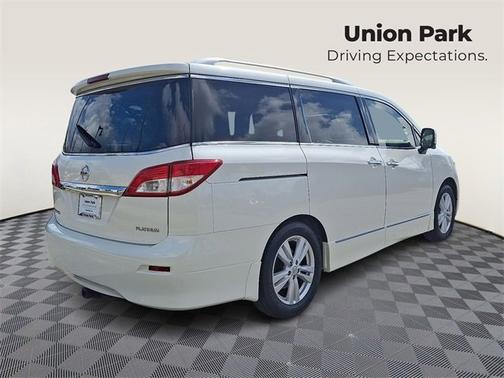2015 Nissan Quest Platinum