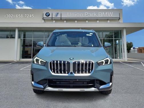 Cape York Green Metallic 2026 BMW X1 xDrive28i