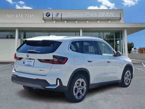 Alpine White 2023 BMW X1 xDrive28i