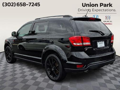 Pitch Black Clearcoat 2018 Dodge Journey GT