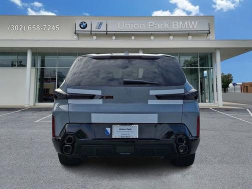 Brooklyn Grey Metallic 2026 BMW XM Label