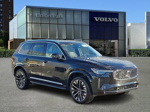 2026 Volvo XC90 Plus
