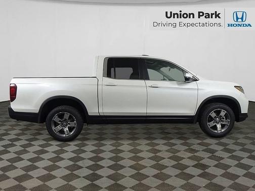 Platinum White Pearl 2026 Honda Ridgeline RTL