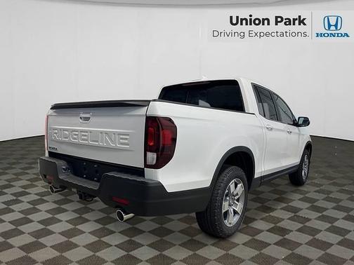 Platinum White Pearl 2026 Honda Ridgeline RTL