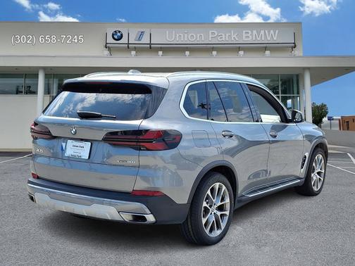 2025 BMW X5 xDrive40i