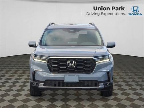 2025 Honda Pilot Touring+