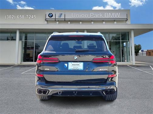 2026 BMW X5 M60i