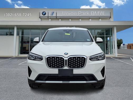 2022 BMW X4 xDrive30i