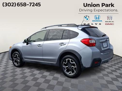 Ice Silver Metallic 2016 Subaru Crosstrek 2.0i
