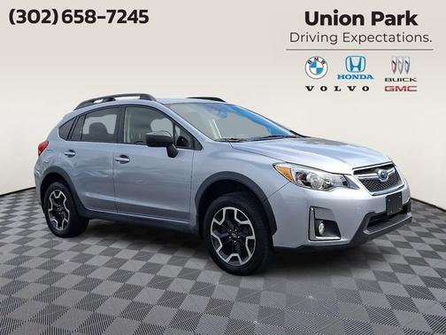 Ice Silver Metallic 2016 Subaru Crosstrek 2.0i