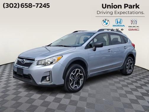 Ice Silver Metallic 2016 Subaru Crosstrek 2.0i