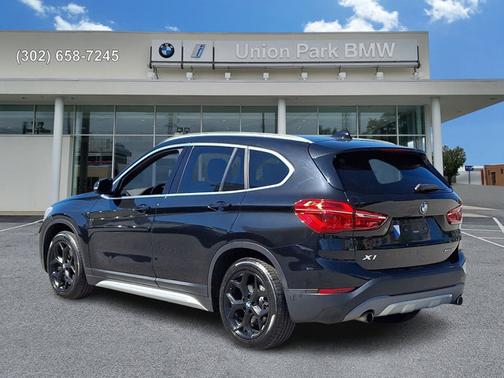 Black Sapphire Metallic 2018 BMW X1 xDrive28i
