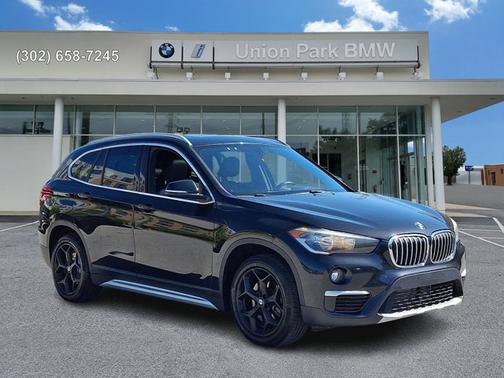 Black Sapphire Metallic 2018 BMW X1 xDrive28i