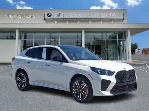 Alpine White 2026 BMW X2 xDrive28i