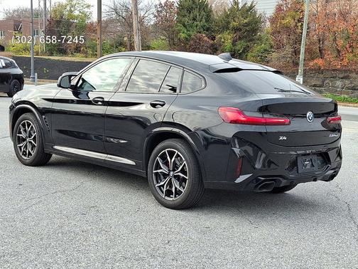 2023 BMW X4 M40i