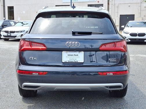 2018 Audi Q5 2.0T Premium Plus