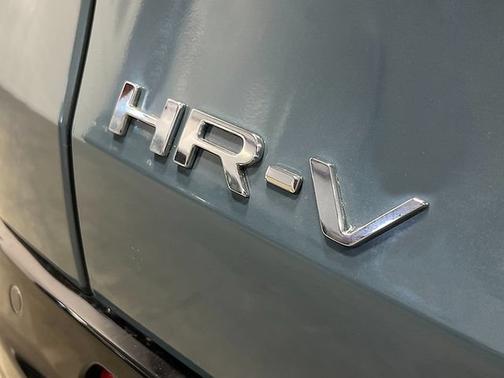 Nordic Forest Pearl 2027 Honda HR-V EX-L