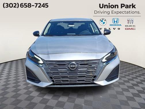 Brilliant Silver Metallic 2024 Nissan Altima 2.5 SV