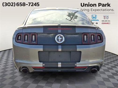 2013 Ford Mustang V6 Premium