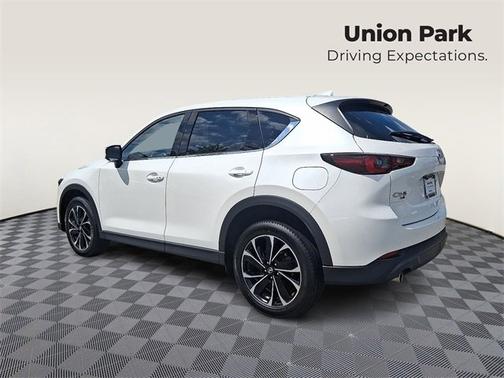 2022 Mazda CX-5 2.5 S Premium Package