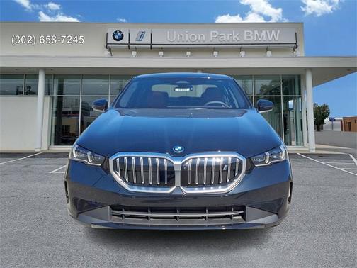 2025 BMW i5 xDrive40