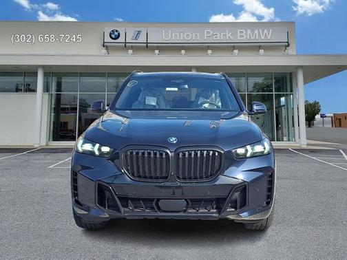 Carbon Black Metallic 2026 BMW X5 xDrive50e