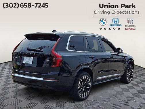 Onyx Black Metallic 2026 Volvo XC90 Core