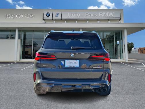 Dravit Grey Metallic 2025 BMW X5 M Competition
