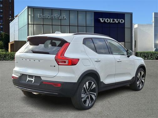 2026 Volvo XC40 Ultra