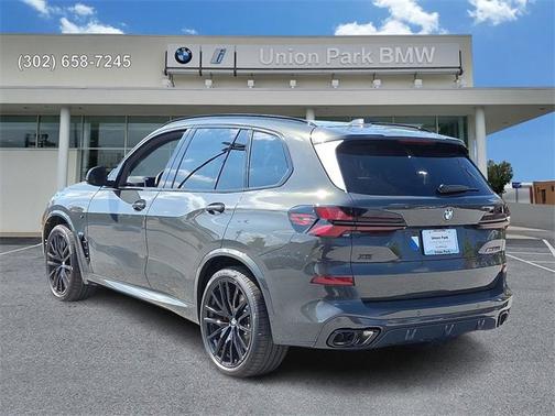 2026 BMW X5 M60i