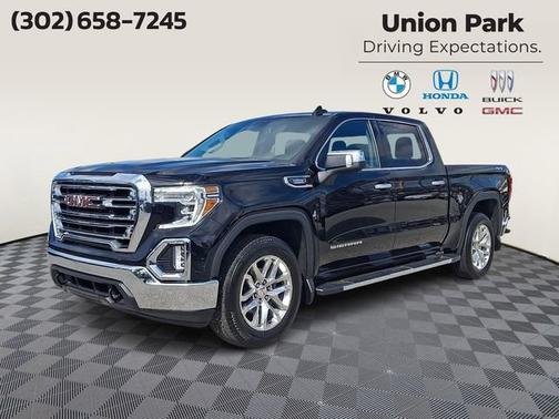 Onyx Black 2022 GMC Sierra 1500 SLT