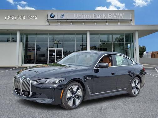 Black Sapphire Metallic 2026 BMW i4 Gran Coupe xDrive40