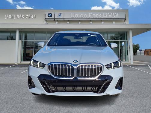 2026 BMW 530 530i xDrive