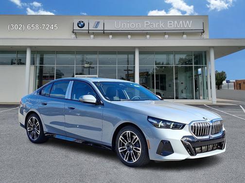 2026 BMW 530 530i xDrive