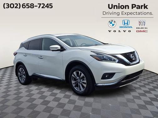 Pearl White 2018 Nissan Murano SL