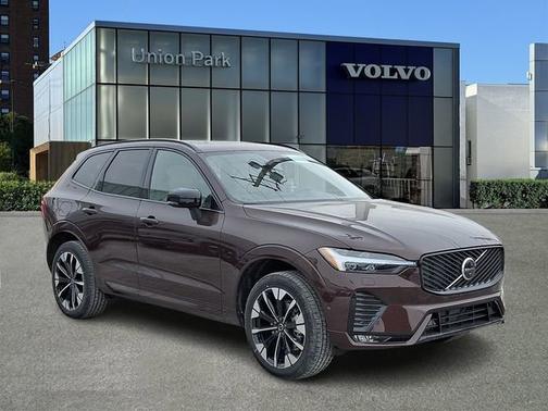 2026 Volvo XC60 Plus