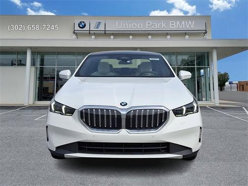 2026 BMW 530 530i xDrive