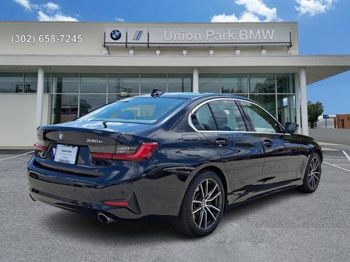 Black Sapphire Metallic 2021 BMW 330e 330e xDrive
