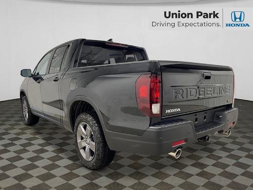 Crystal Black Pearl 2026 Honda Ridgeline TrailSport