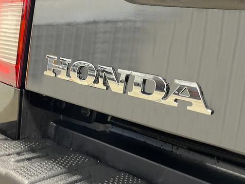 Crystal Black Pearl 2026 Honda Ridgeline TrailSport