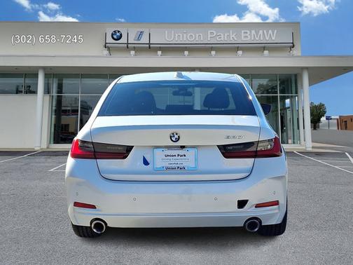 2023 BMW 330 330i xDrive