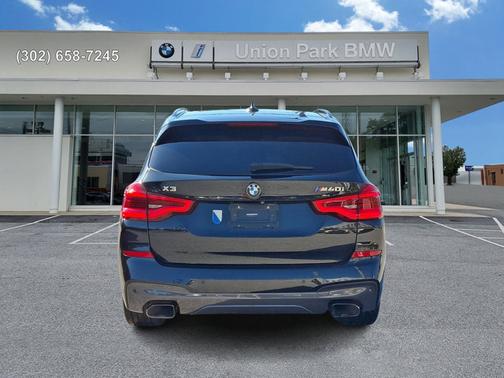 Black Sapphire Metallic 2018 BMW X3 M40i